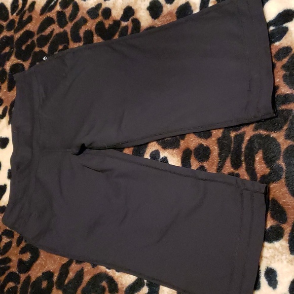 Silver icing womens crop/capri pants - Picture 2 of 5